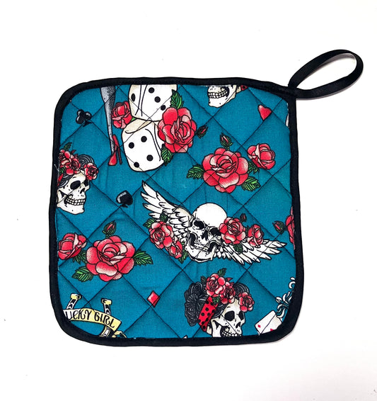 Scarlet Luck Pot Holder