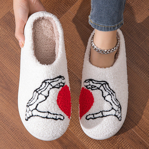 💀🖤 Halloween Love Skull-Hand Slippers 🖤💀