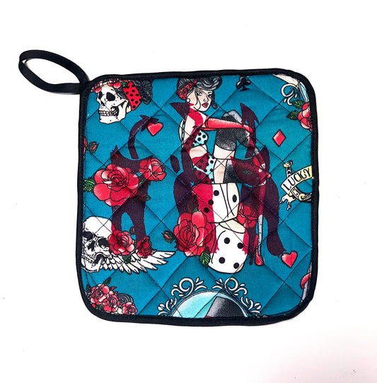 Scarlet Luck Pot Holder